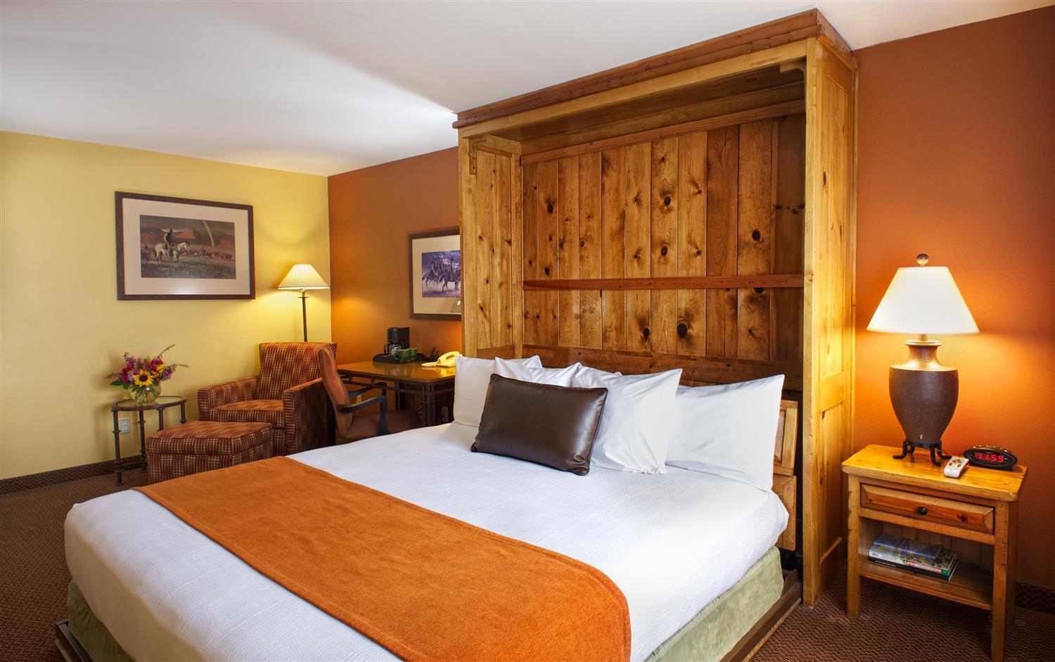 Western Rio Grande 3* Albuquerque